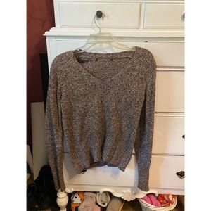 Super cute autumn sweater! Size medium